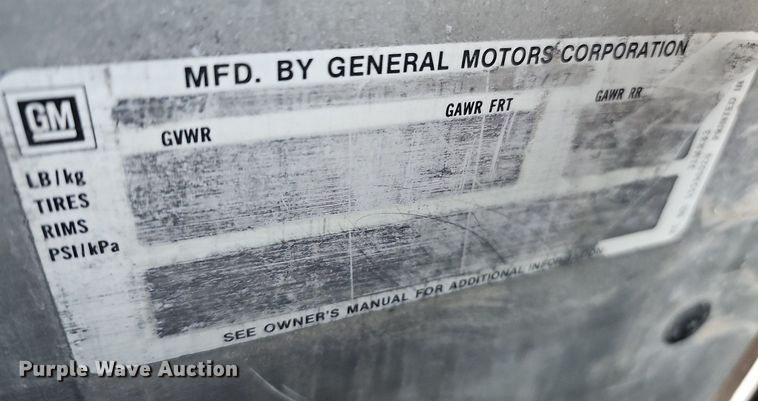 image for item DO4277 1988 Chevrolet P30  food truck