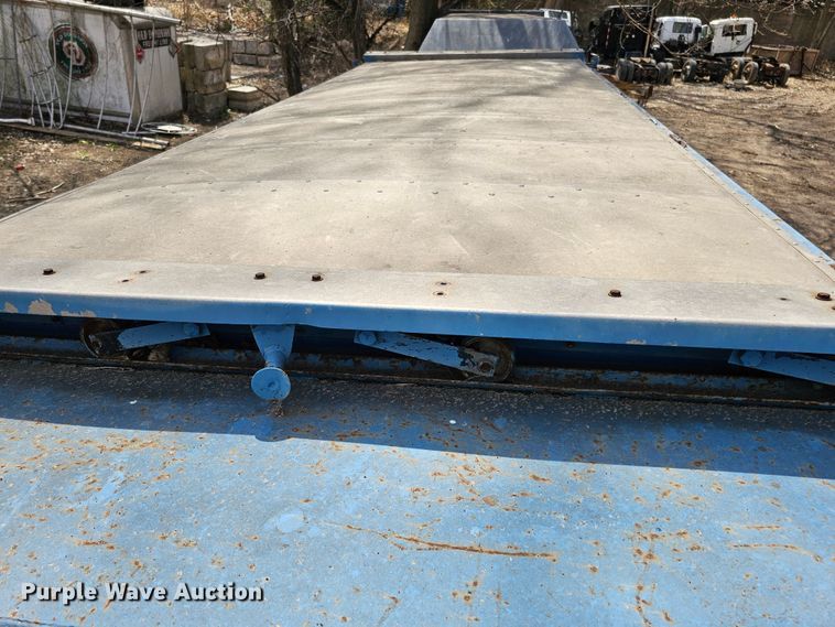 image for item DO4302 Roll-off container