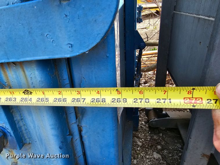 image for item DO4302 Roll-off container