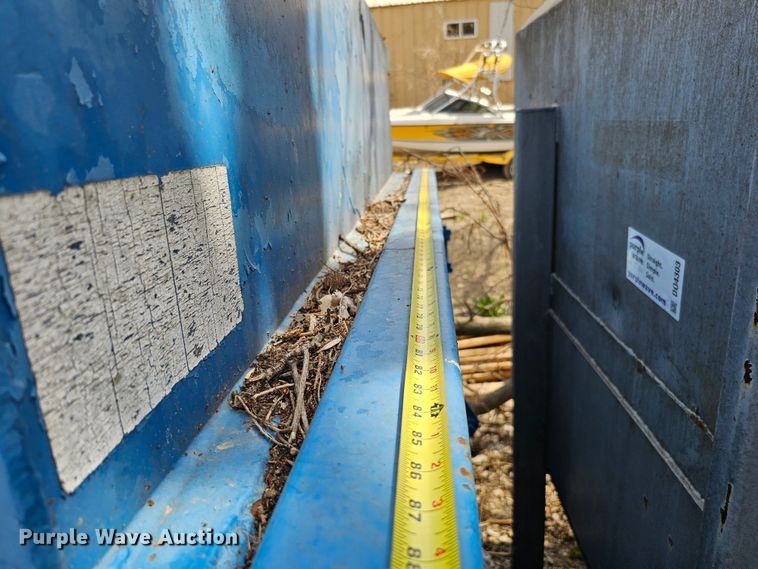 image for item DO4302 Roll-off container