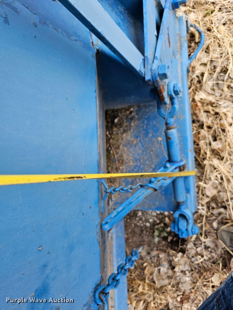 image for item DO4302 Roll-off container