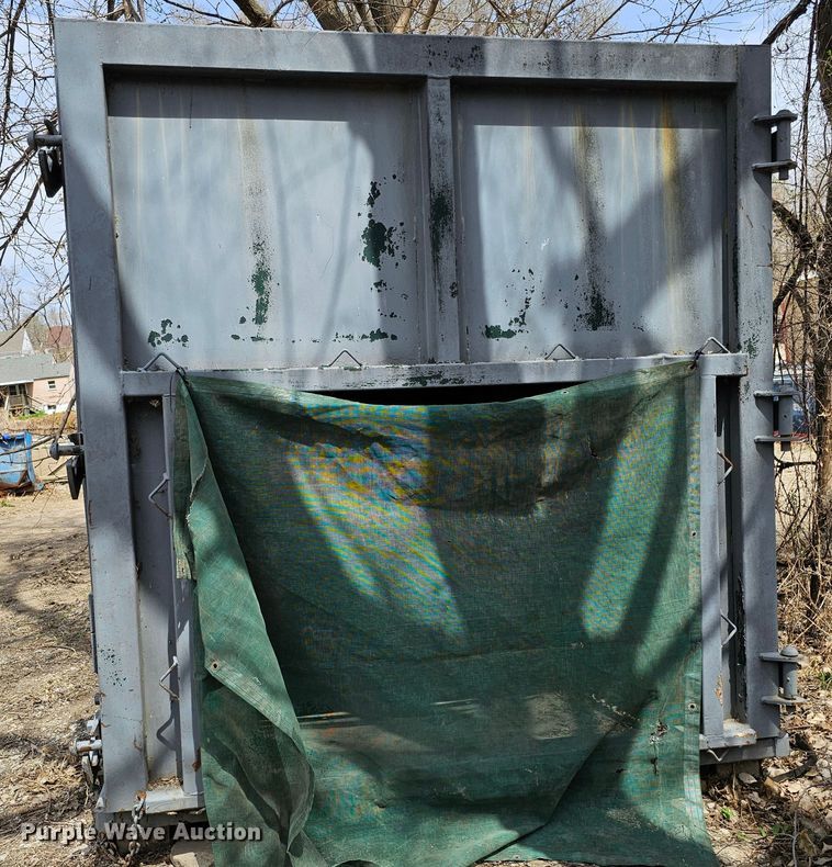 image for item DO4303 Roll-off container