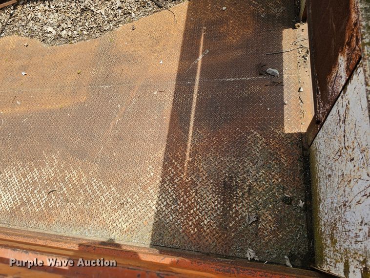 image for item DO4304 (2) grain truck beds