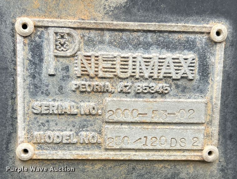 image for item DO8967 2000 Ford F550 Super Duty  brush fire truck