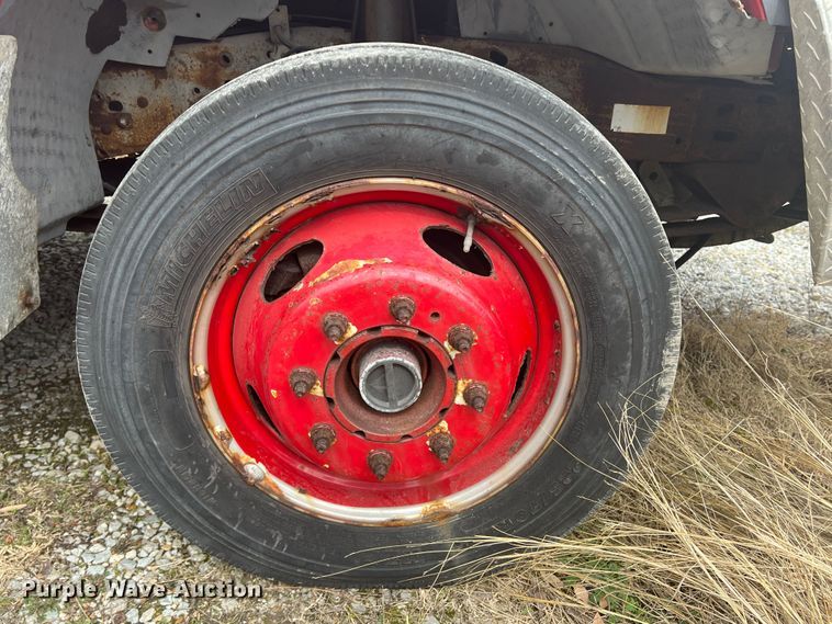 image for item DO8967 2000 Ford F550 Super Duty  brush fire truck