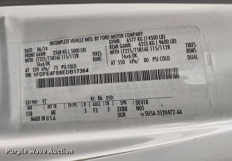 image for item DQ1587 2015 Ford E450 Super Duty El Dorado  shuttle bus