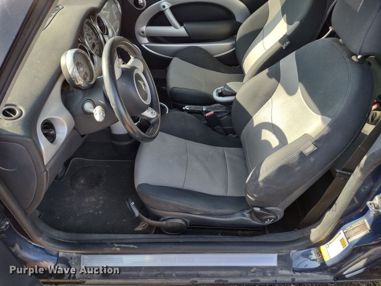 image for item DQ1595 2006 Mini Cooper