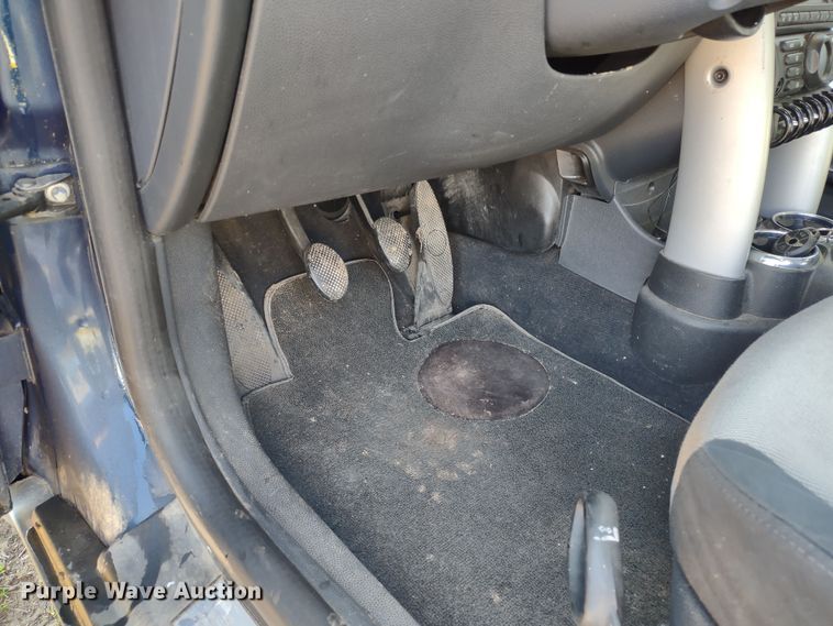 image for item DQ1595 2006 Mini Cooper