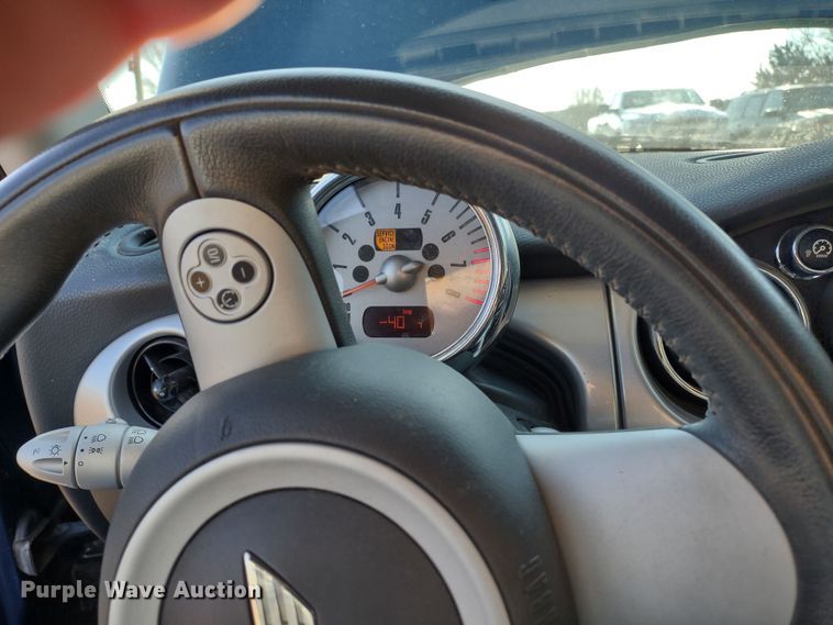 image for item DQ1595 2006 Mini Cooper