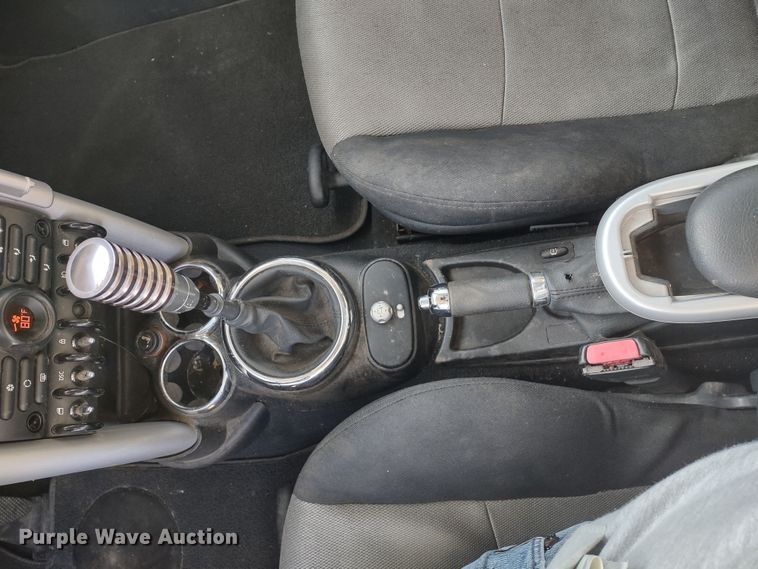 image for item DQ1595 2006 Mini Cooper