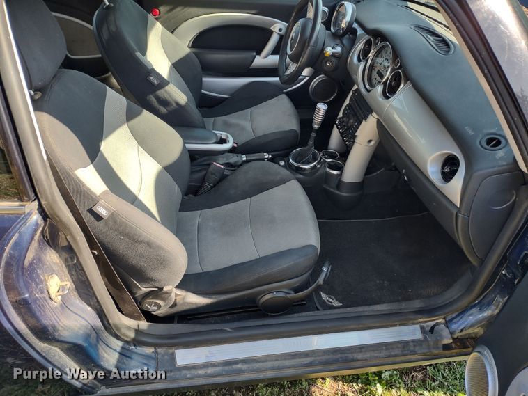 image for item DQ1595 2006 Mini Cooper