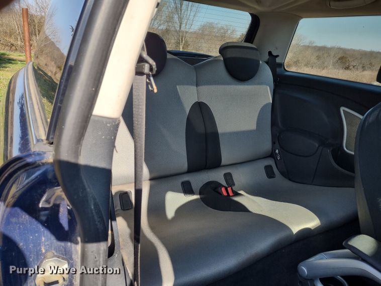 image for item DQ1595 2006 Mini Cooper