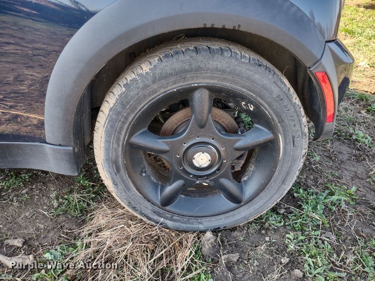 image for item DQ1595 2006 Mini Cooper