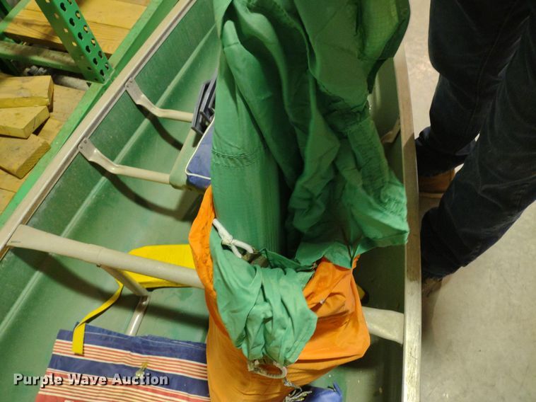 image for item DQ1608 Coleman  canoe