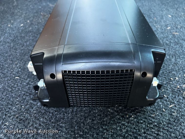 image for item DQ2020 2000 Ford E350  RV