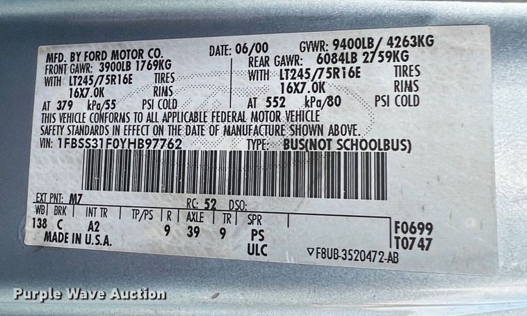 image for item DQ2020 2000 Ford E350  RV