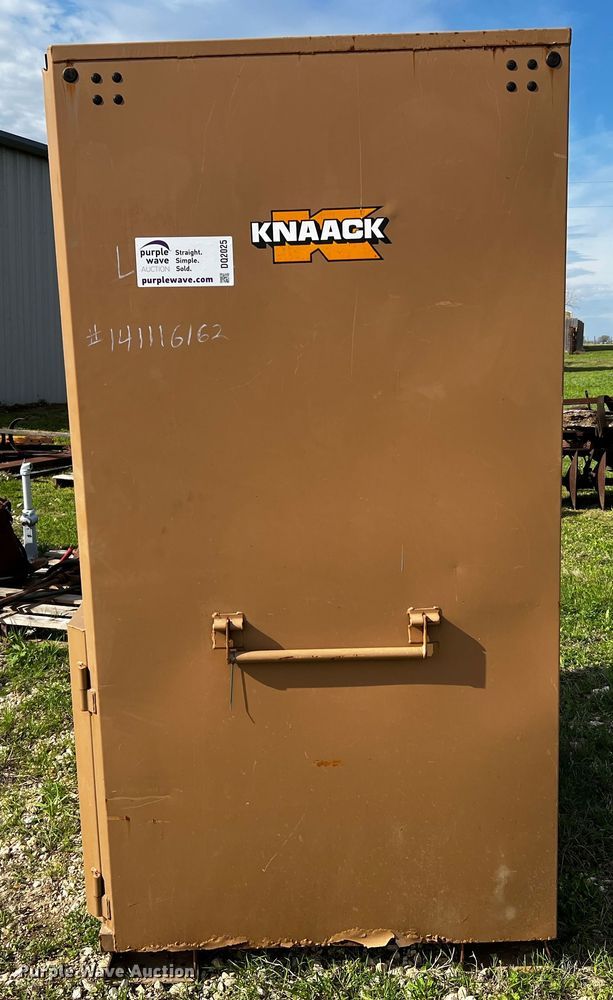 image for item DQ2025 Knaack  job box