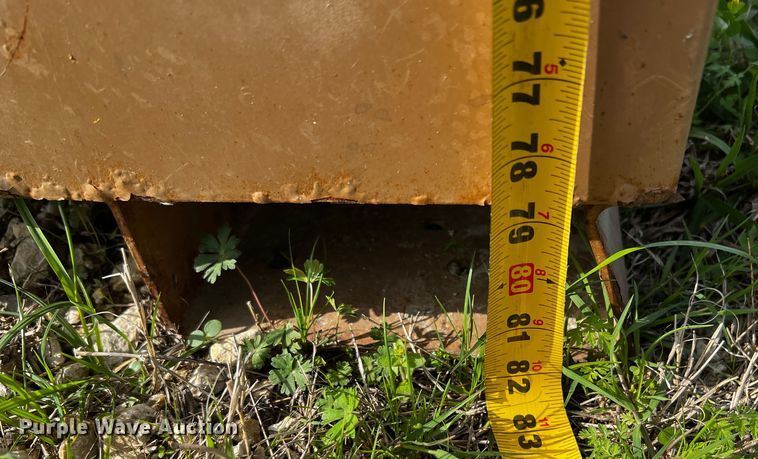 image for item DQ2025 Knaack  job box