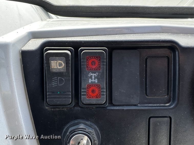 image for item DQ2027 2012 Polaris Ranger Crew  utility vehicle