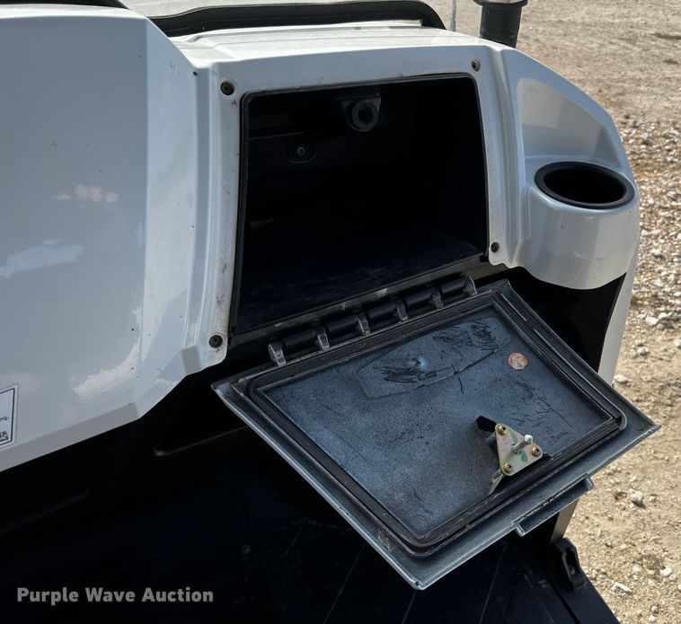 image for item DQ2027 2012 Polaris Ranger Crew  utility vehicle