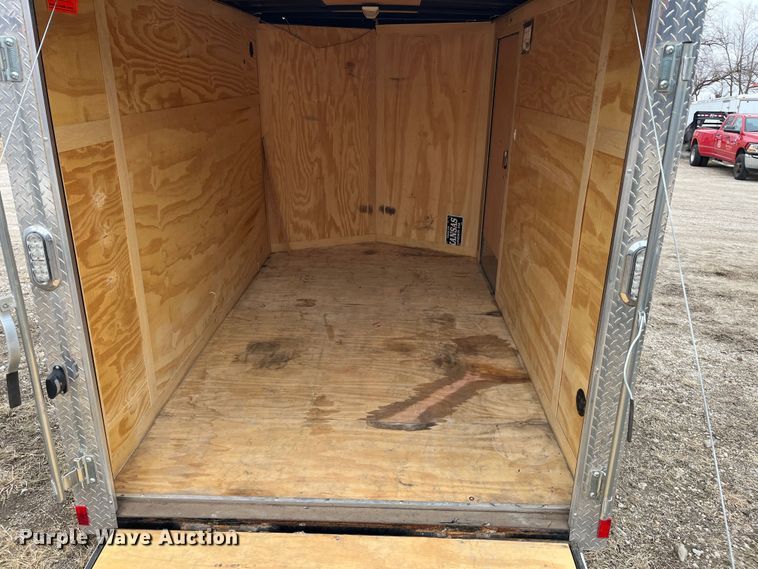 image for item DQ4109 2016 Forest River Continental Cargo  enclosed cargo trailer
