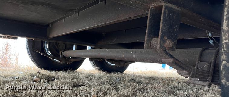 image for item DQ4112 2009 Forest River  enclosed cargo trailer