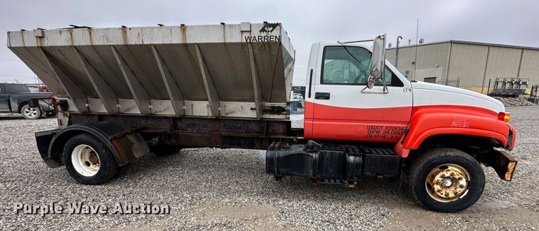 image for item DR5068 2000 GMC C6500  truck cab and chassis