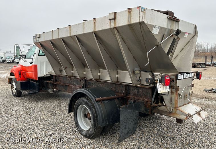 image for item DR5068 2000 GMC C6500  truck cab and chassis