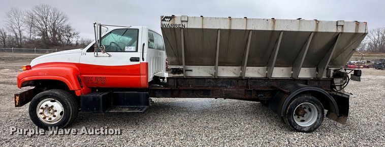 image for item DR5068 2000 GMC C6500  truck cab and chassis