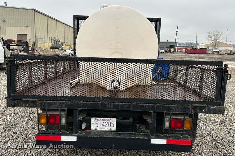 image for item DR5069 2007 Isuzu NPR  flatbed truck