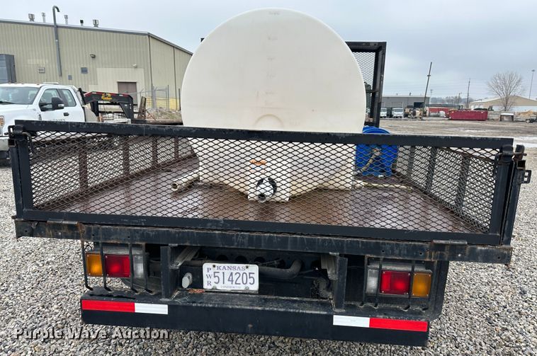 image for item DR5069 2007 Isuzu NPR  flatbed truck