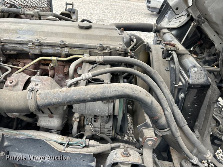 image for item DR5069 2007 Isuzu NPR  flatbed truck