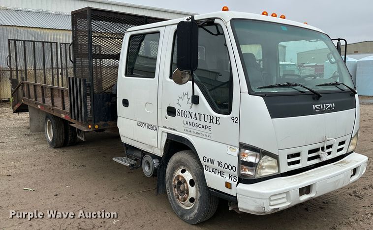 image for item DR5075 2007 Isuzu NPR  flatbed truck