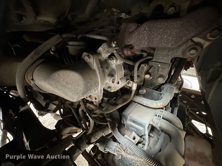 image for item DR5075 2007 Isuzu NPR  flatbed truck