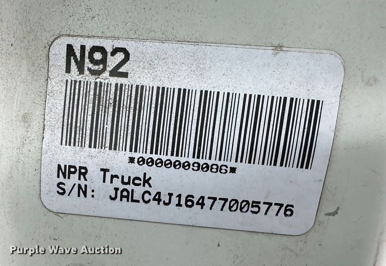 image for item DR5075 2007 Isuzu NPR  flatbed truck
