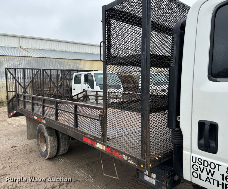 image for item DR5076 2012 Isuzu NPR  flatbed truck