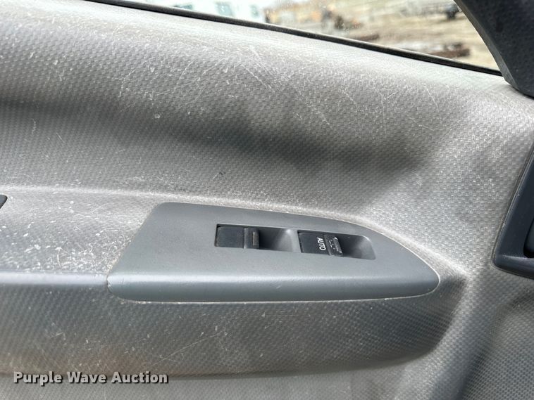 image for item DR5076 2012 Isuzu NPR  flatbed truck