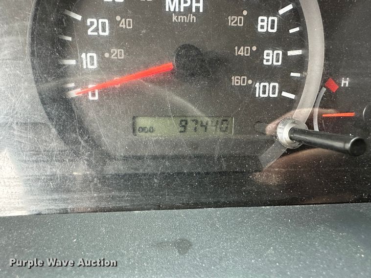 image for item DR5076 2012 Isuzu NPR  flatbed truck