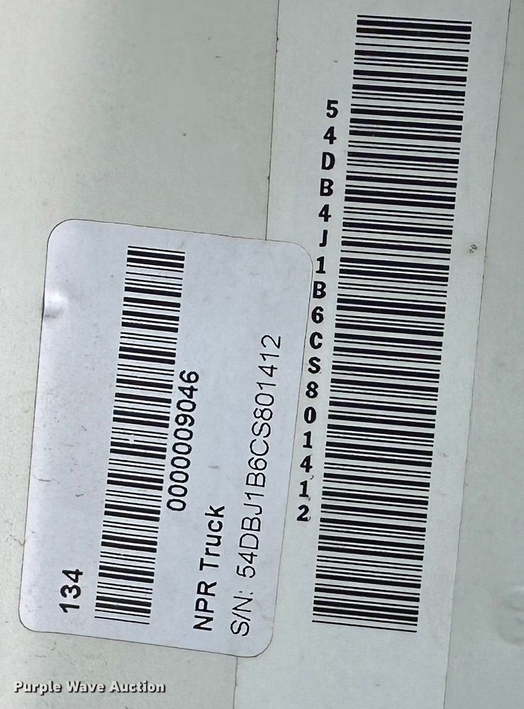 image for item DR5076 2012 Isuzu NPR  flatbed truck