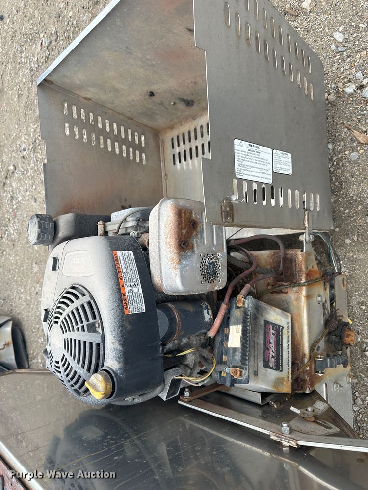 image for item DR5083 (3) salt spreaders