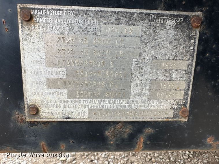 image for item DR5089 2002 Vermeer BC1400  wood chipper