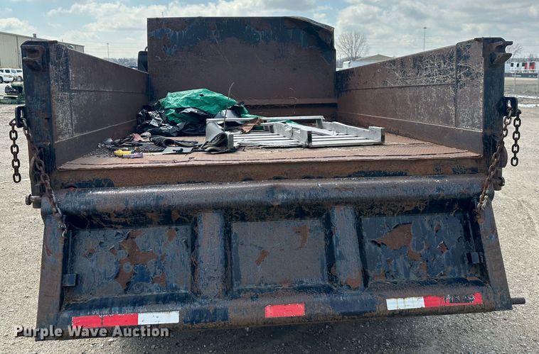 image for item DR5090 2009 Isuzu NQR  dump truck