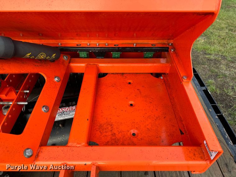 image for item DR5096 Land Pride APS1560  seeder