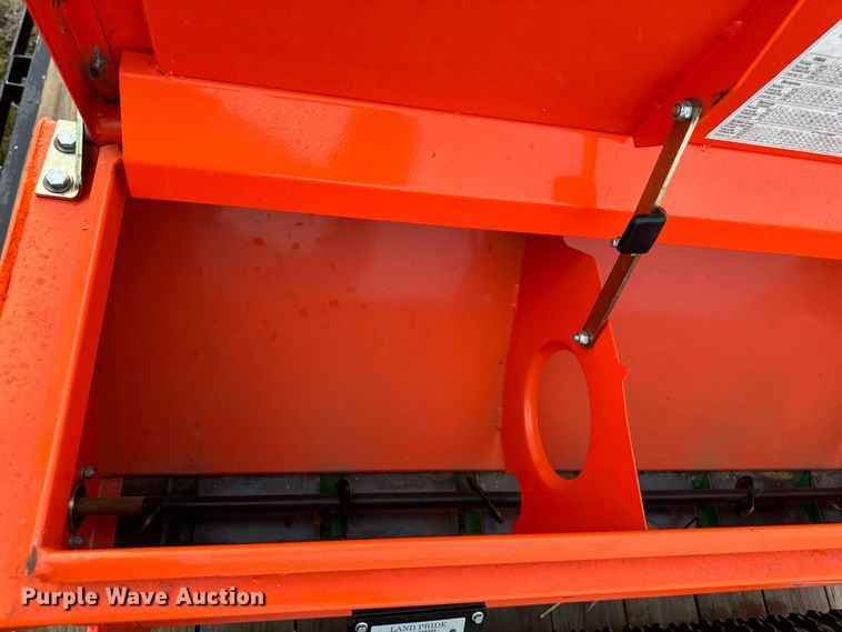 image for item DR5096 Land Pride APS1560  seeder