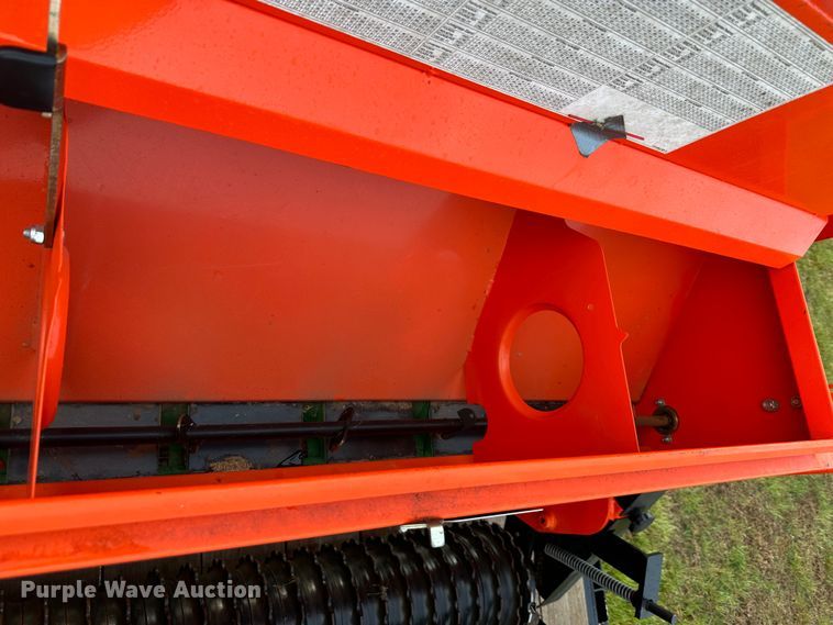 image for item DR5096 Land Pride APS1560  seeder