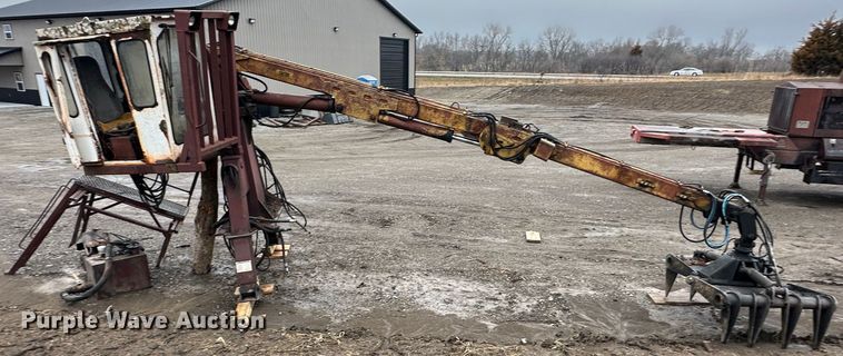 image for item DR5102 Hood 7000  log loader