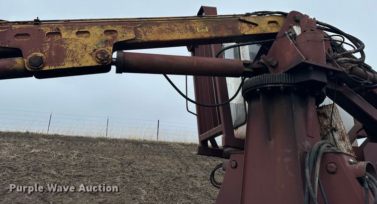 image for item DR5102 Hood 7000  log loader