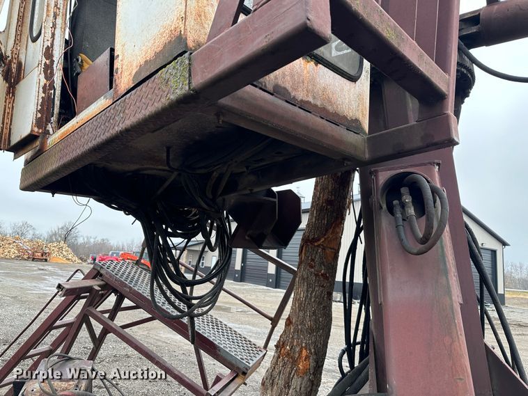 image for item DR5102 Hood 7000  log loader