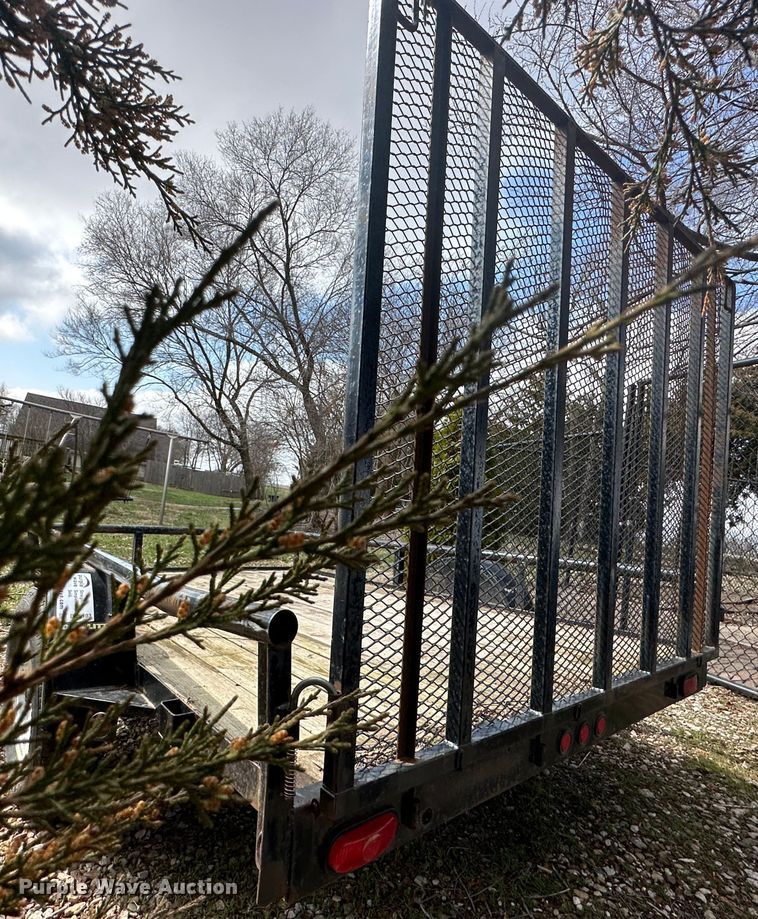 image for item DR5103 2014 Doolittle  utility trailer