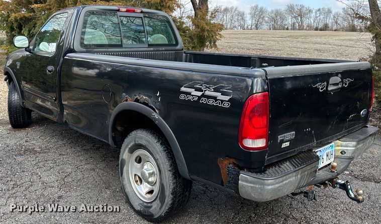 image for item DR5104 2000 Ford F150  pickup truck